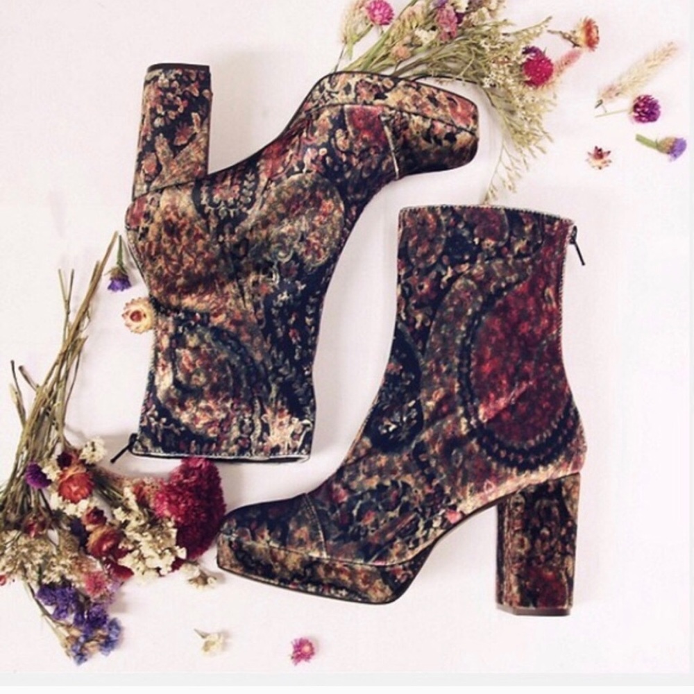 Free People trendy patterned Velvet Boots
